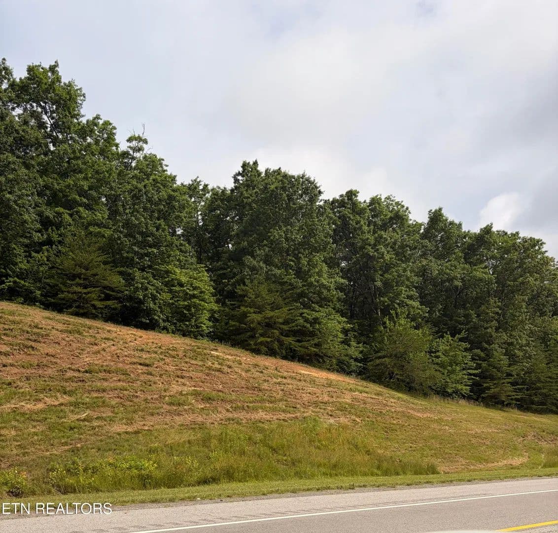 Property from Tennessee Stone Rd - KW - Crossville, Tennessee, 38555
