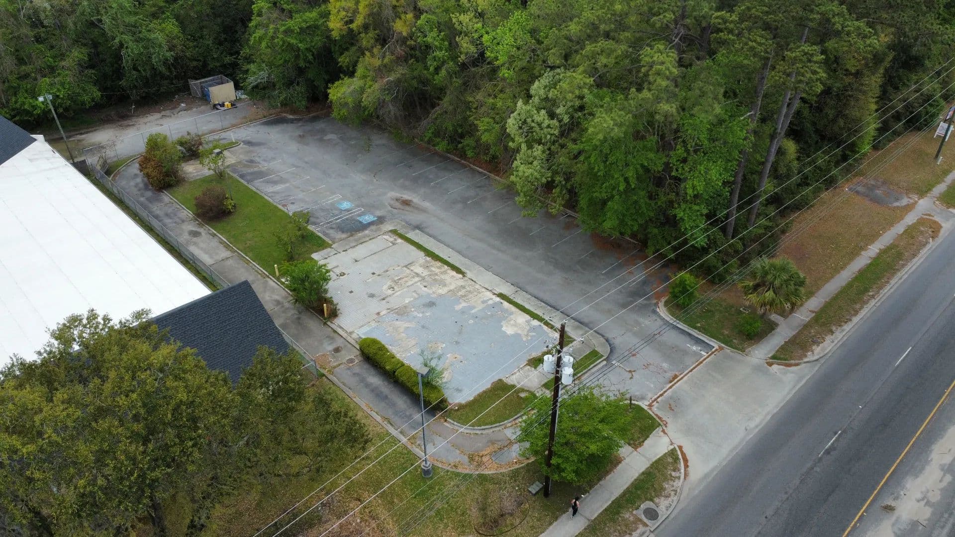 Land -Retail in North Charleston - North Charleston, South Carolina, 29418