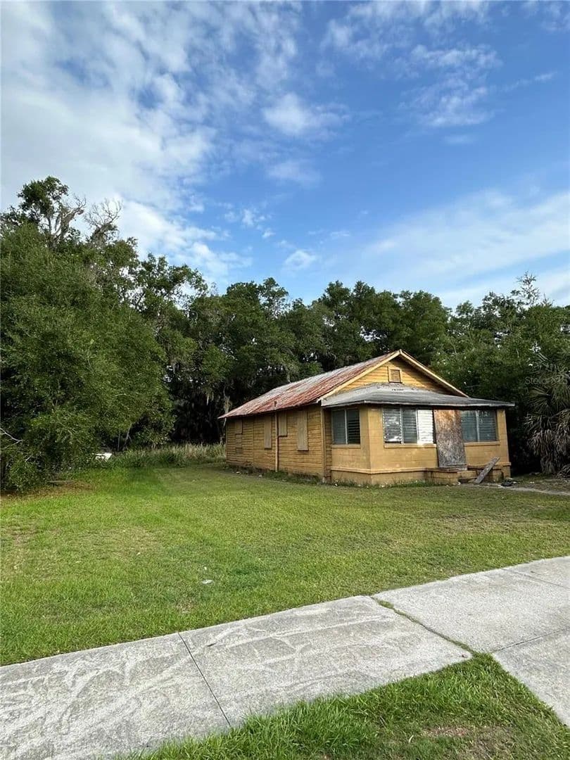 0.35 Acres of Land for Sale in Eustis, Florida - Eustis, Florida, 32726
