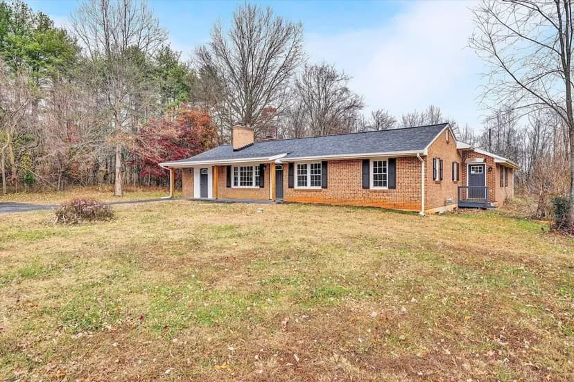 3 bedroom, 2 bath home on 1.83 acres for sale in Bedford County, VA