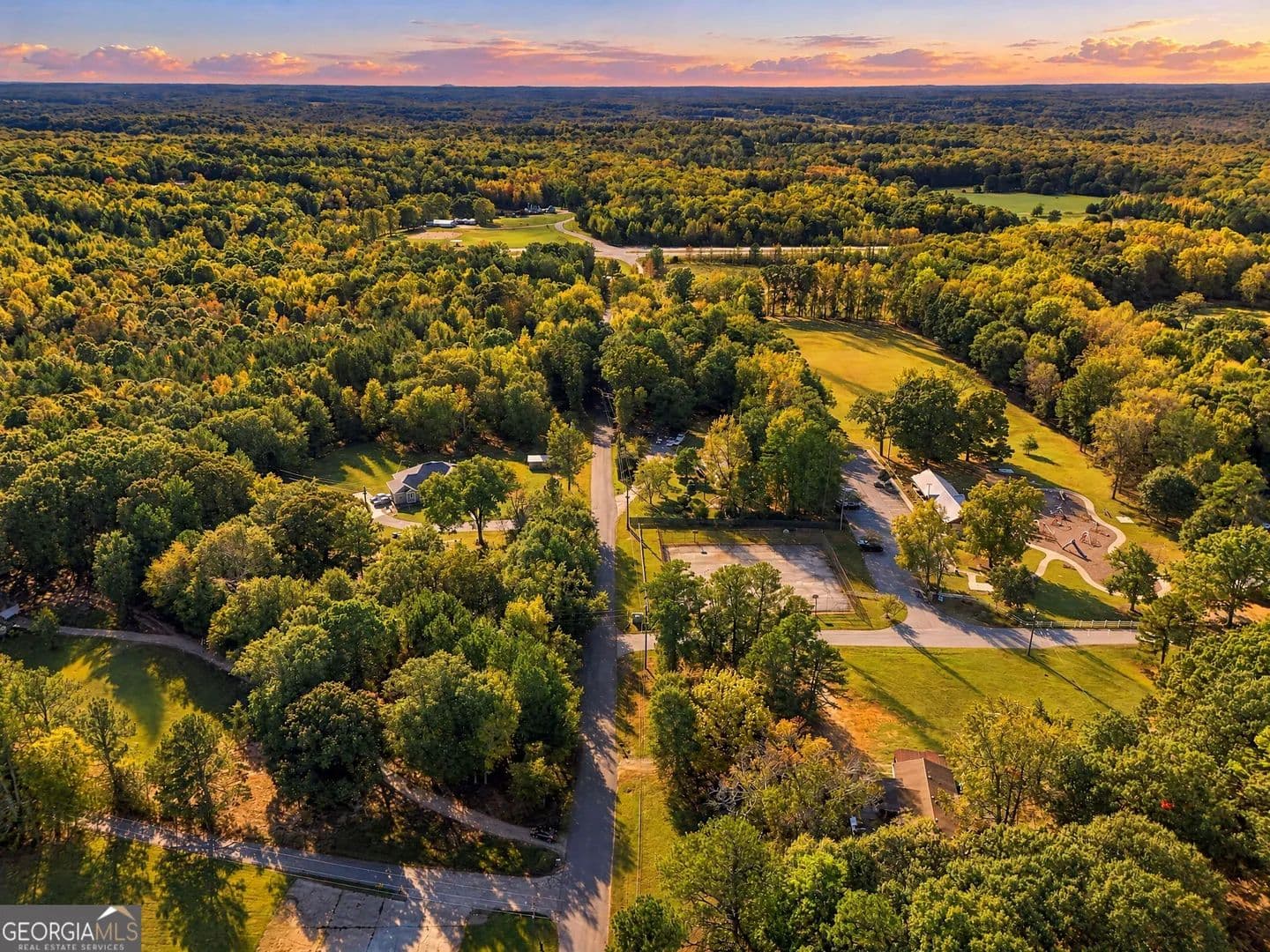 1.5 Acres of Land for Sale in Jefferson, GA - Jefferson, Georgia, 30549