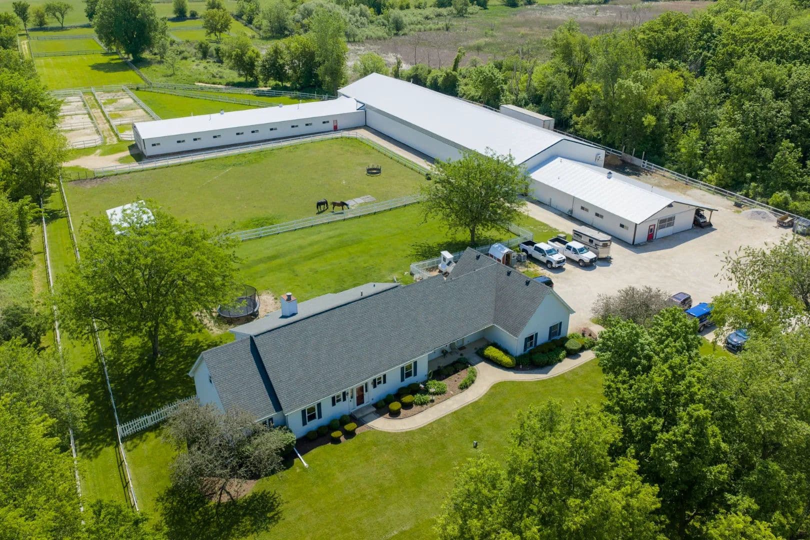 Equestrian Boarding & Training Facility! - Antioch, Illinois, 60002
