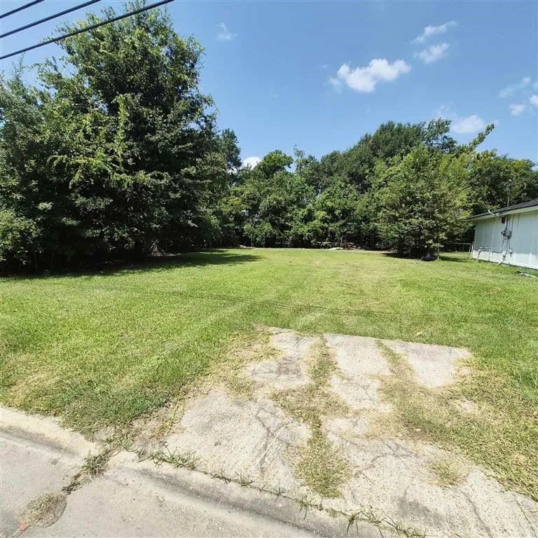 Lots & Land-Other in Lake Charles - Lake Charles, Louisiana, 70607