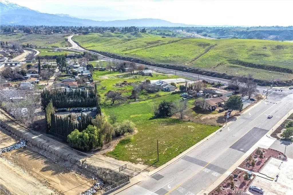 Lots & Land-Other in Yucaipa - Yucaipa, California, 92399
