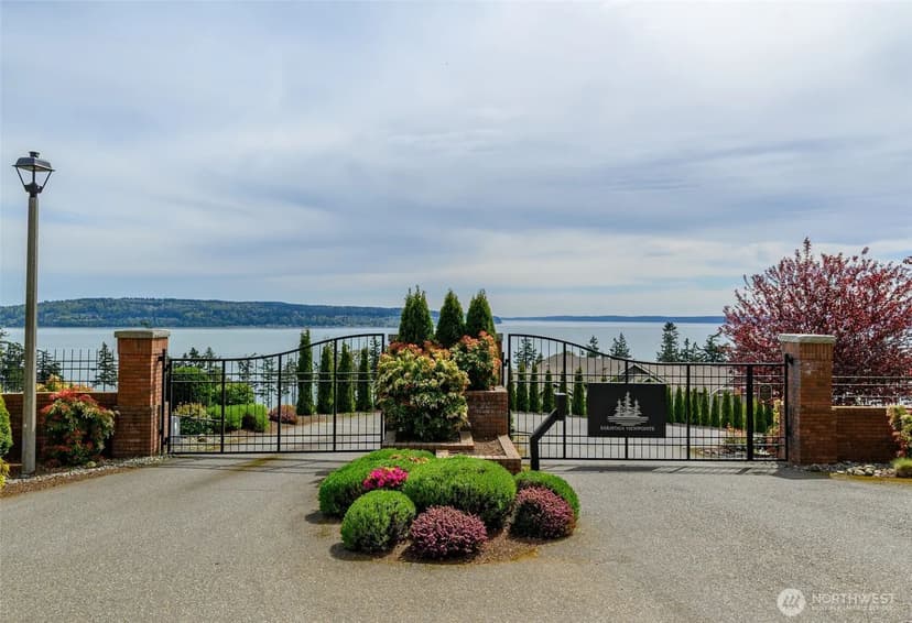 Vacant Land in Oak Harbor