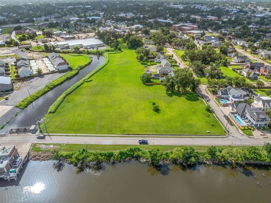 Vacant Land in Lake Charles - Lake Charles, Louisiana, 70601