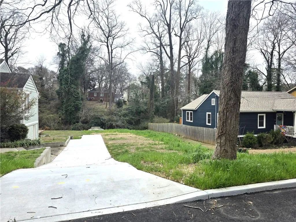 Vacant Land in Atlanta - Atlanta, Georgia, 30310