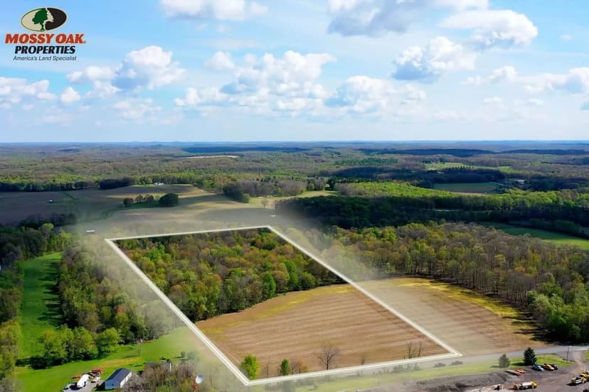 13.32± Acres Hilliards Rd Butler PA