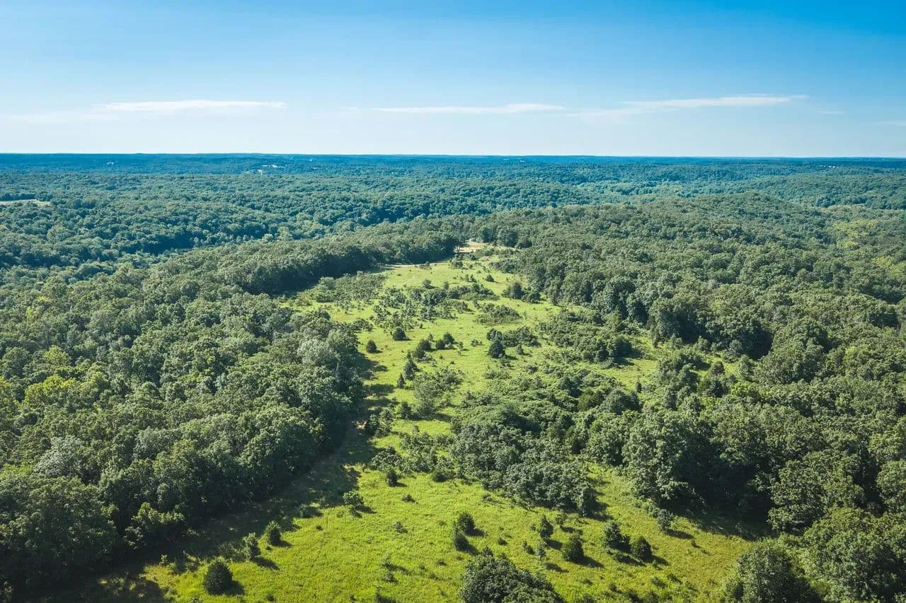 Kountry Trails Ranch - Brumley, Missouri, 65017