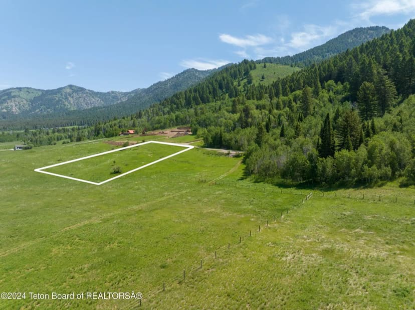 Property from LOT 15 UPPER STEWART CREEK Road - KW