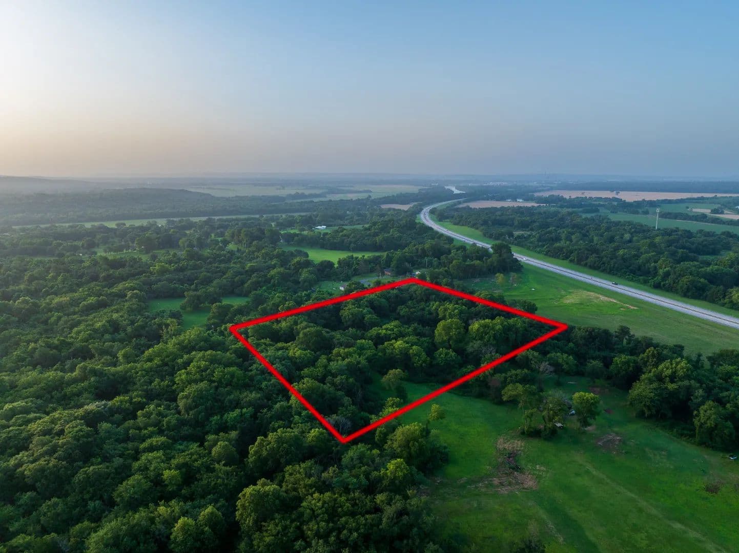 8 E 60th St N Porter, OK 74454 -