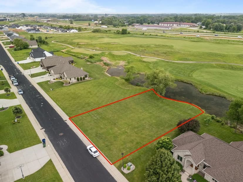 Property from 556 ROYAL ST PATS Drive - KW