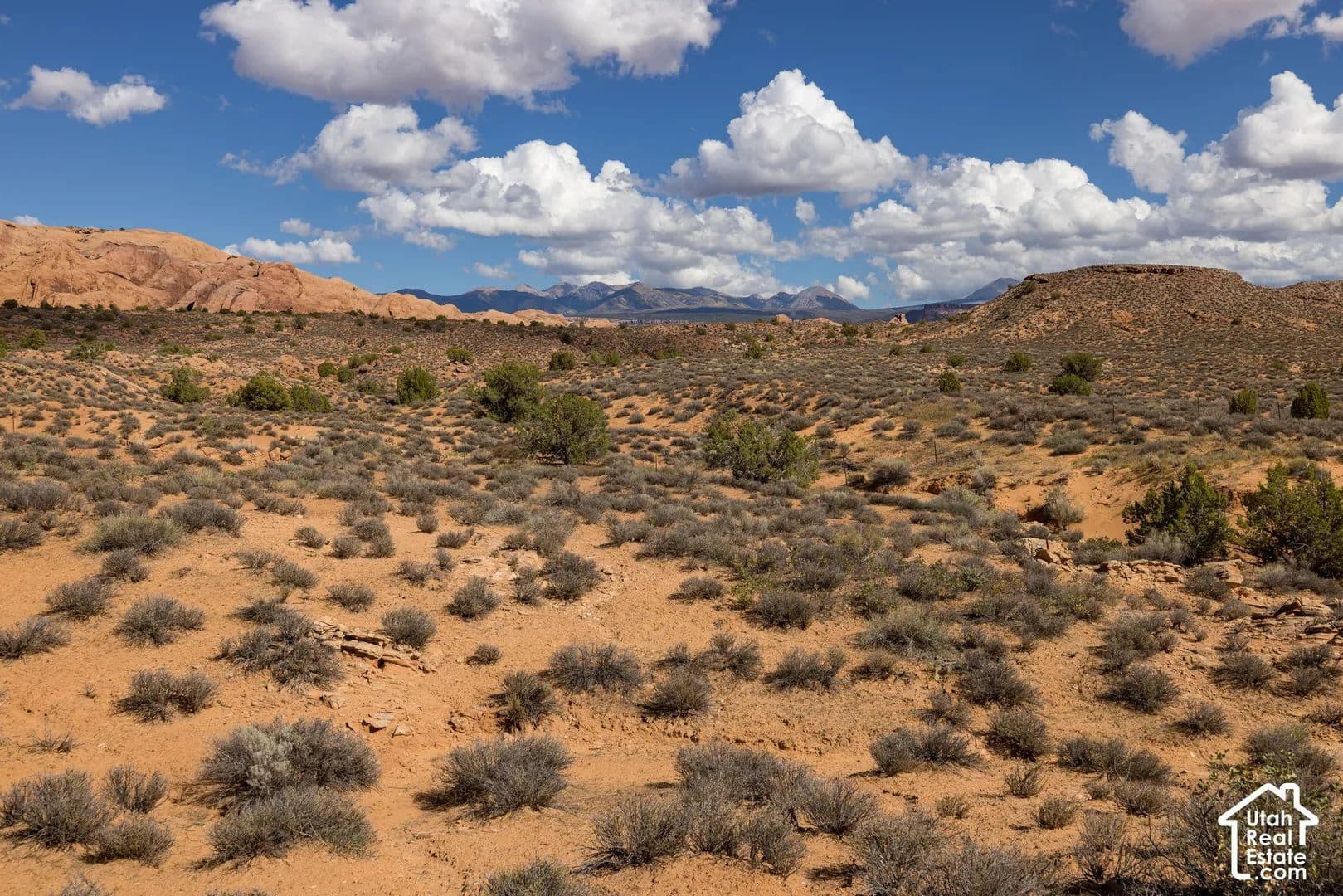 2.4 Acres of Land for Sale in Moab, UT - Moab, Utah, 84532