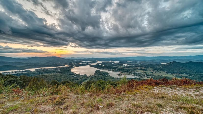 Land -Agricultural (Not Zoned) in Hiawassee
