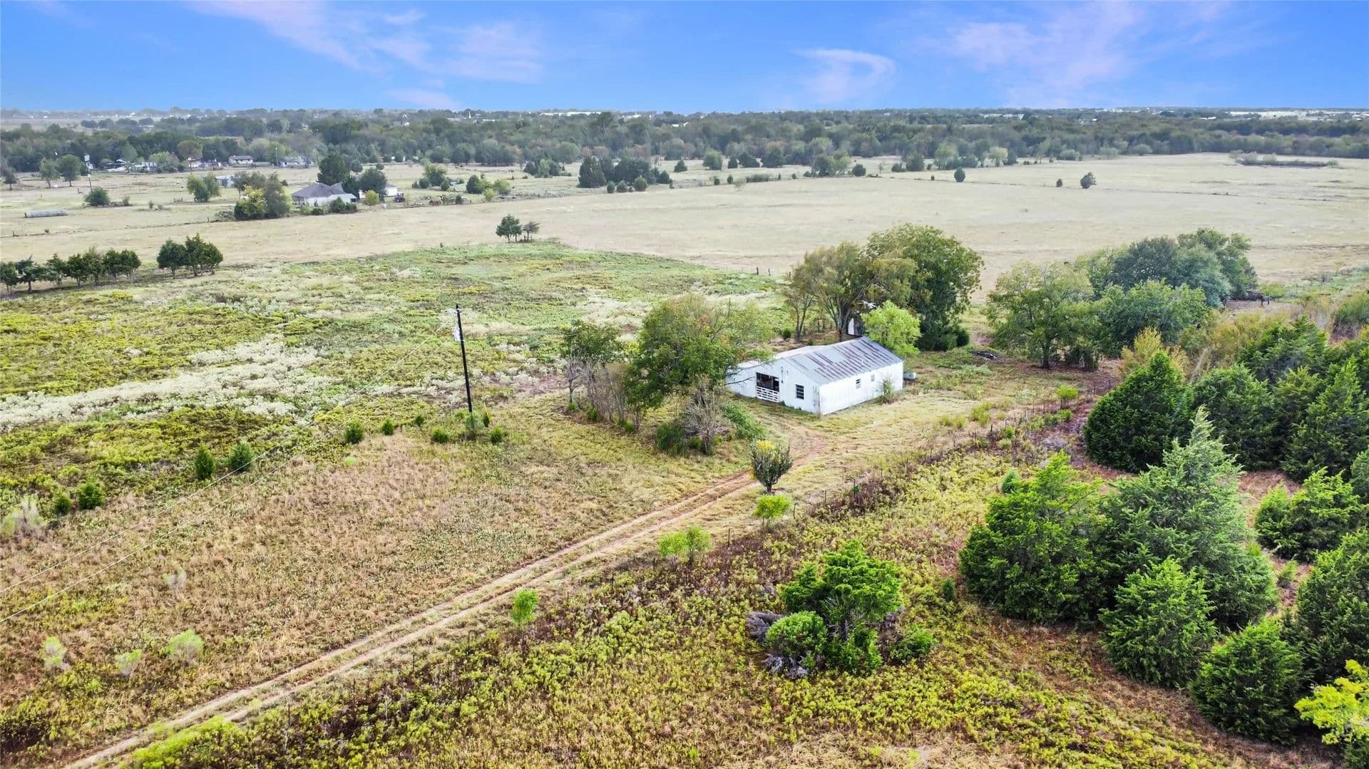 6.72 Acres of Land for Sale in Mabank, TX - Mabank, Texas, 75147