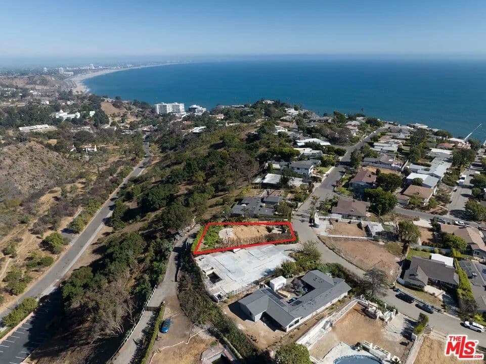 Vacant Land in Pacific Palisades - Pacific Palisades, California, 90272