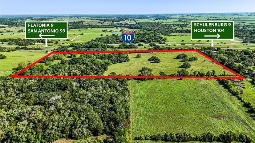Property from Ih 10 Feeder - KW