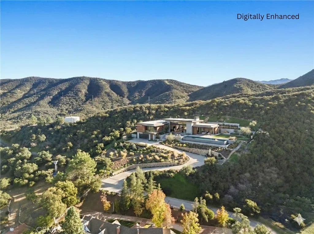3.12 Acres of Land for Sale in Thousand Oaks, CA - Thousand Oaks, California, 91361