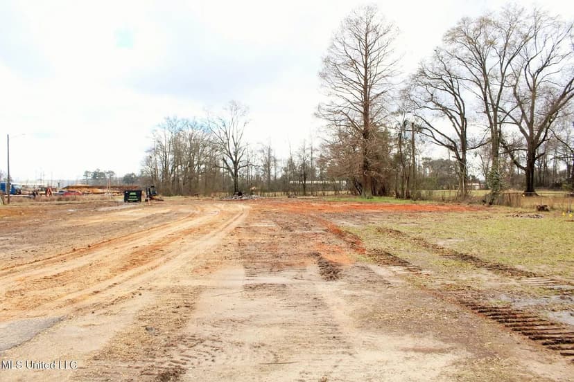 Lots & Land-Other in Lucedale