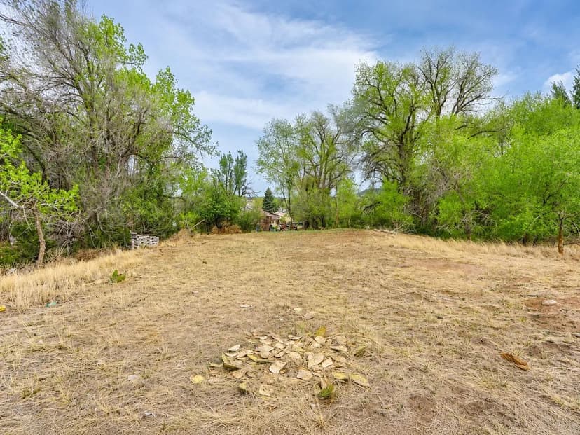  Lots 6-8 W 3rd, Walsenburg, CO 81089