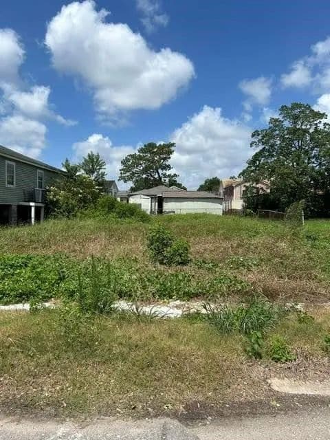 Vacant Land in New Orleans - New Orleans, Louisiana, 70122