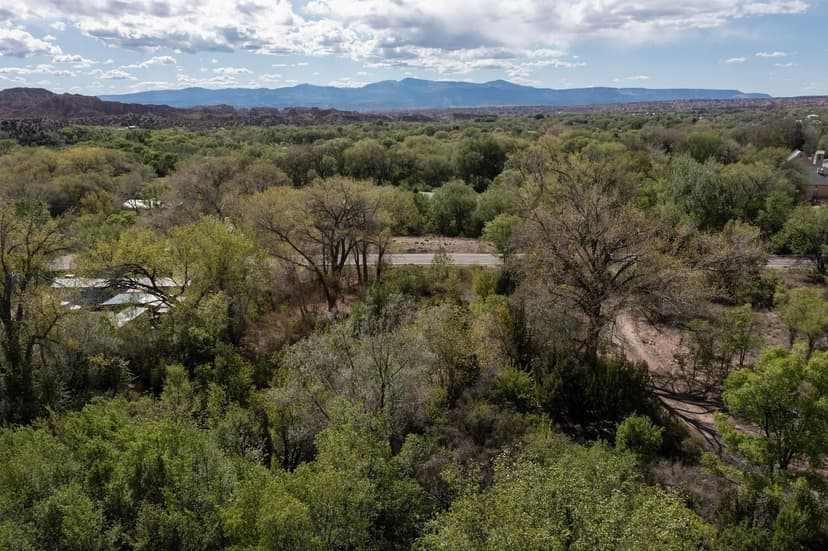 Property from 332 JUAN MEDINA - KW