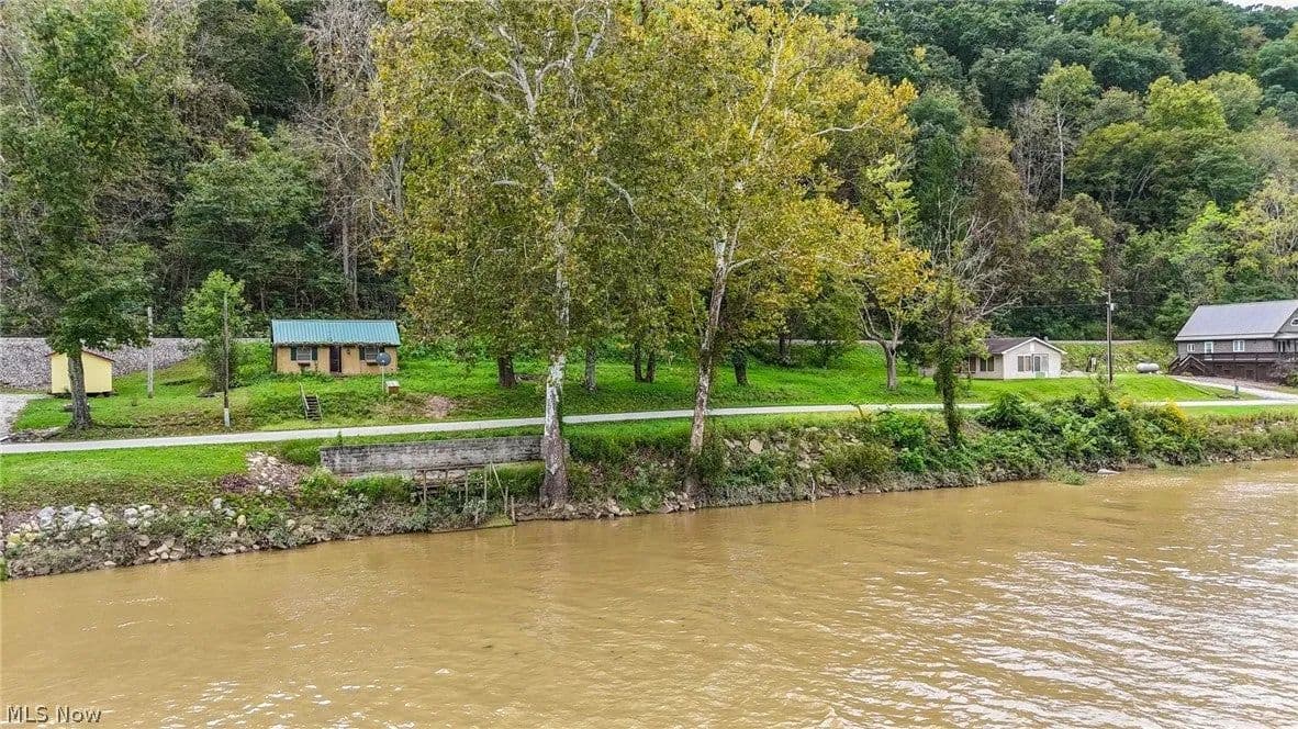 Lots & Land-Other in Lowell - Lowell, Ohio, 45744