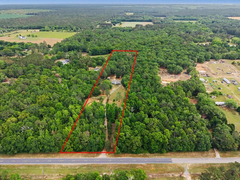 Country Getaway on almost 6 acres
