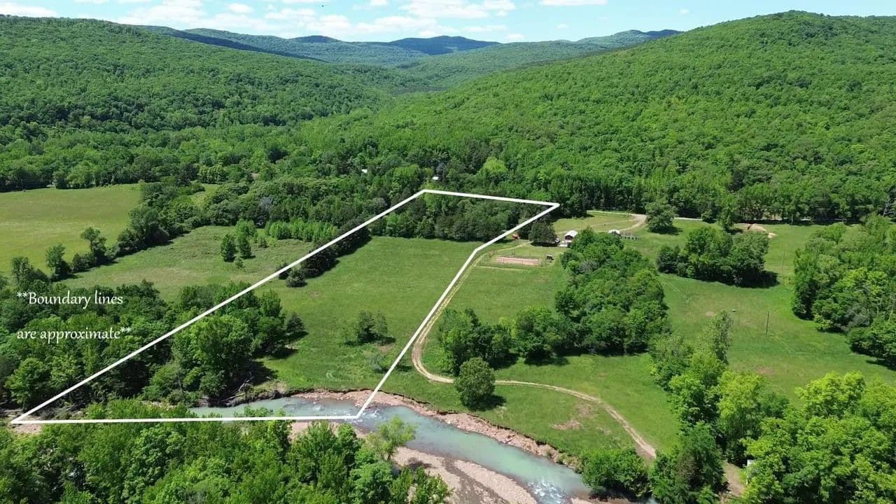 Waterfront Build site +/- 7.86 Acres on Little Mulberry Creek - Pettigrew, Arkansas, 72752