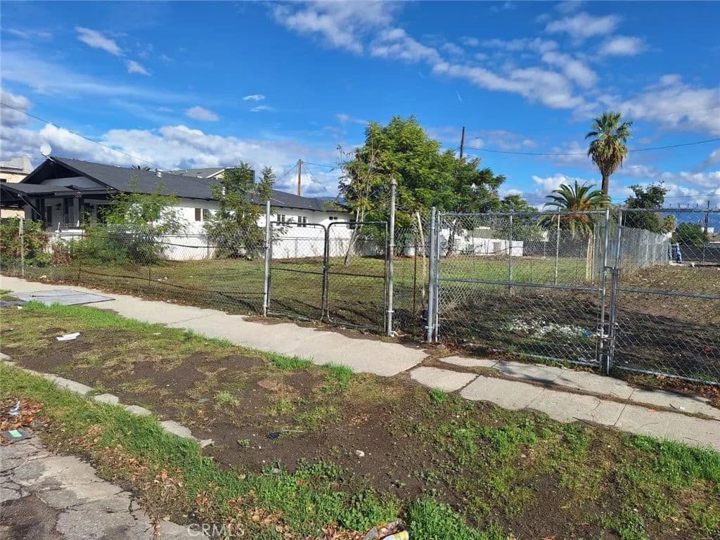 Vacant Land in San Bernardino - land for sale