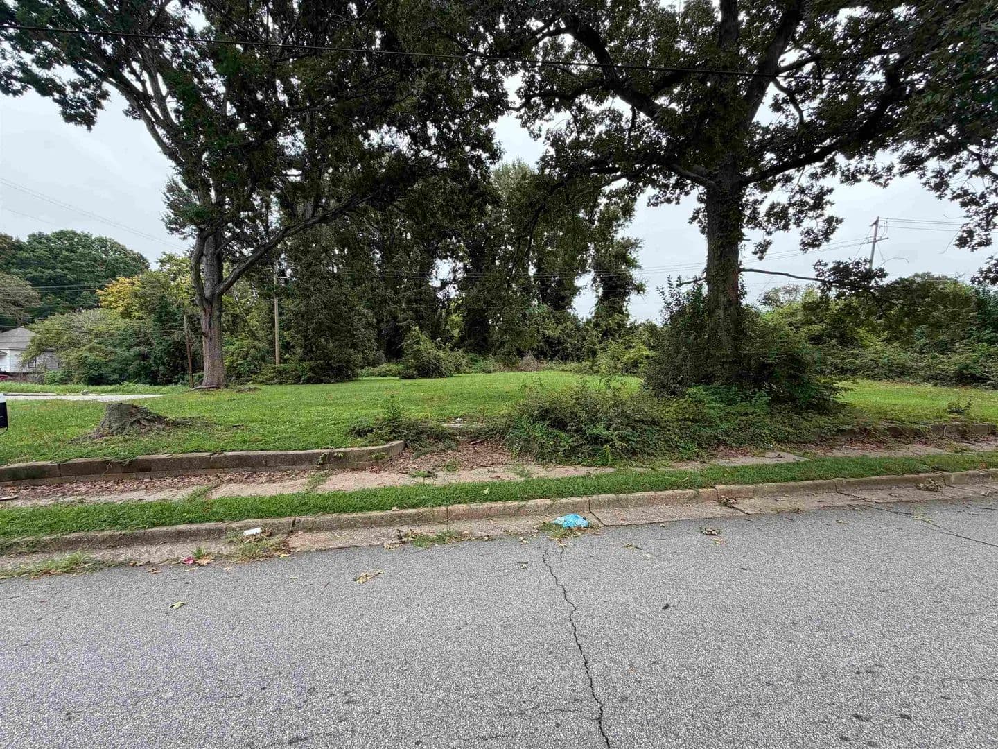 Vacant Land in Spartanburg - Spartanburg, South Carolina, 29301