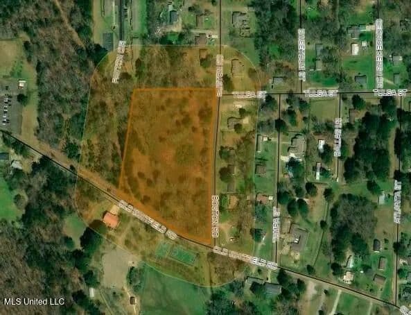 6 Acres of Land for Sale in Pearl, Mississippi - Pearl, Mississippi, 39208