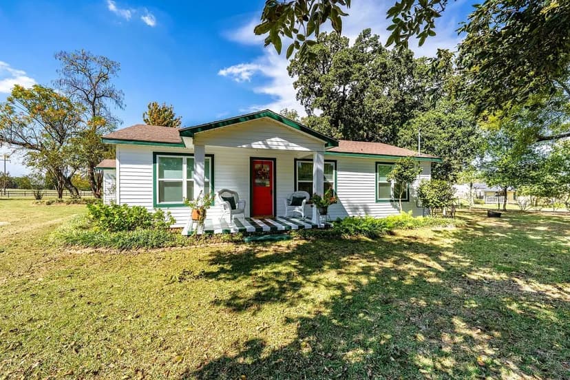 Cute 2/1 in Jacksonville, Tx