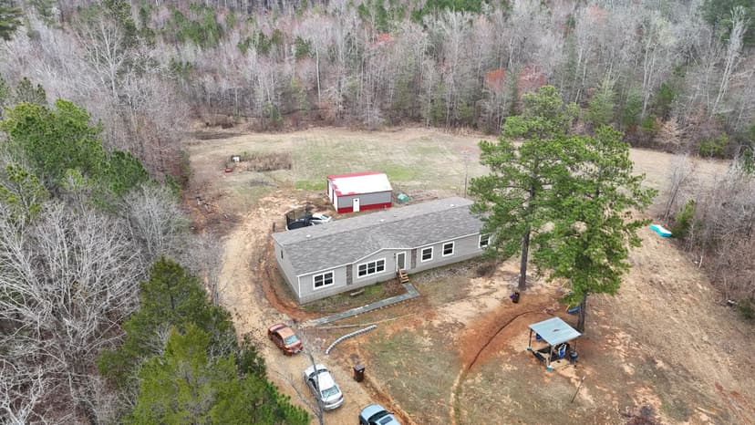 15 Acres with a Home in Monroe County, MS 