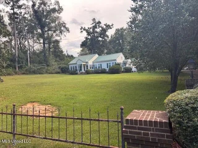 1.79 acres near Magnolia, Mississippi in Magnolia, Mississippi - photo 2