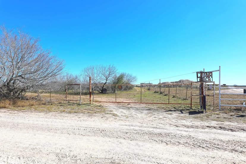 Vacant Land in Laredo