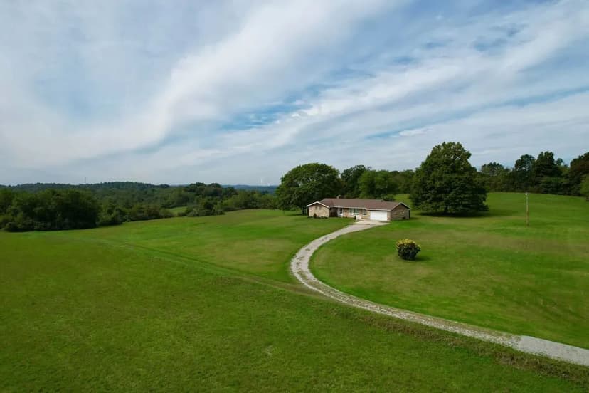 Raymond Franks Rd., Fayette County - 68 +/- Acres