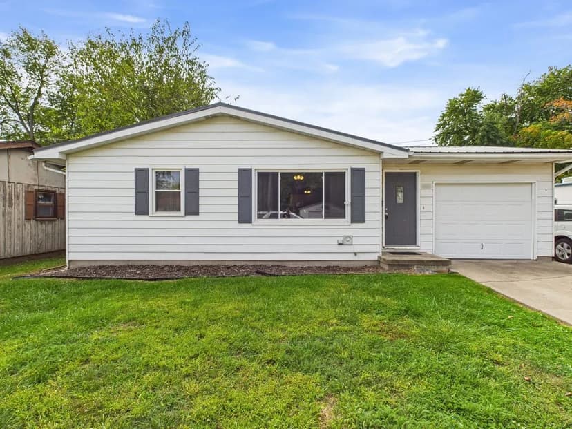 3 Bed 1 Bath Home for Sale Georgetown, IL
