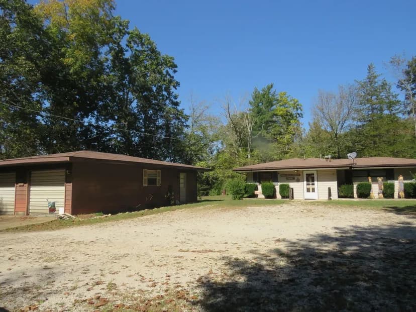 3-Bed Home For Sale in Ellington, MO