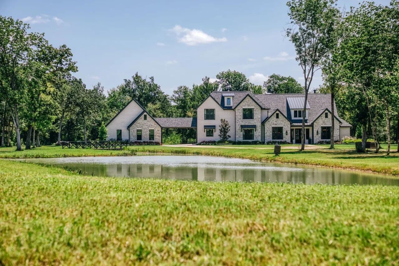 5H Farm - Hempstead, Texas, 77445