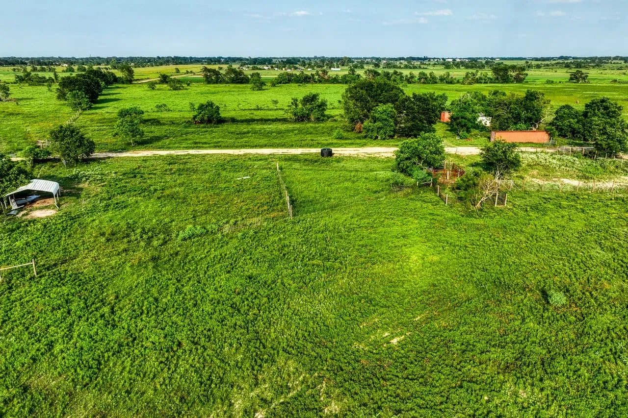 Schmidt Road Ranch in Waller, Texas - photo 14