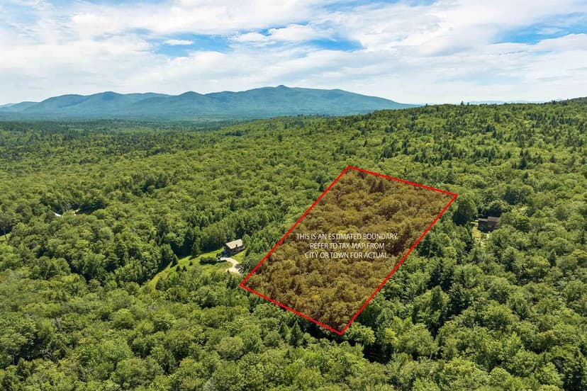 Vacant Land in Sandwich