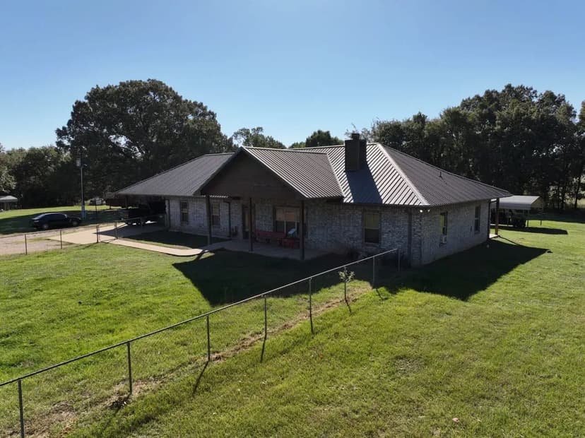 Custom home on 80 acres multi-use Property Antlers Oklahoma
