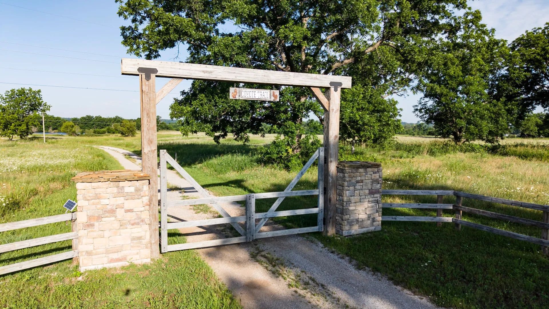 Coyote trail - Claremore, Oklahoma, 74017