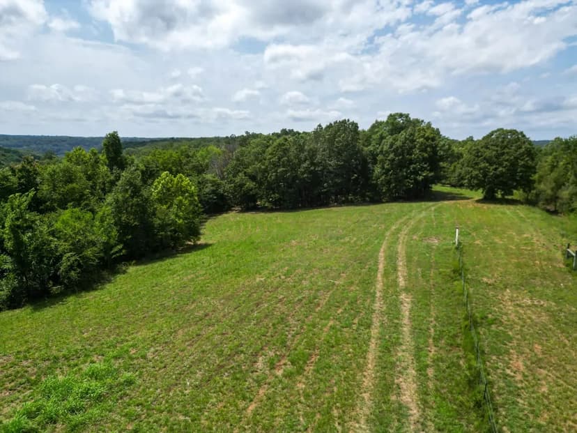 PRICE REDUCED! Spring Cliff Broiler Farm