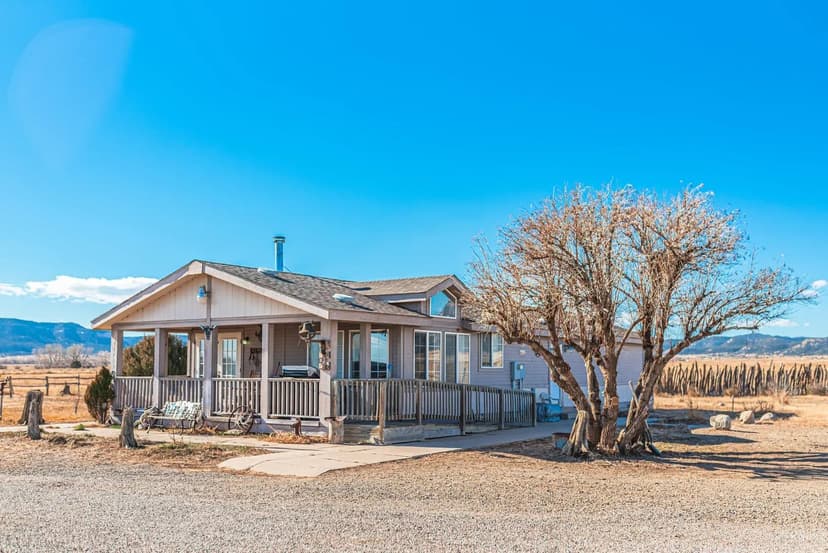 321 Hidden Lakes Drive