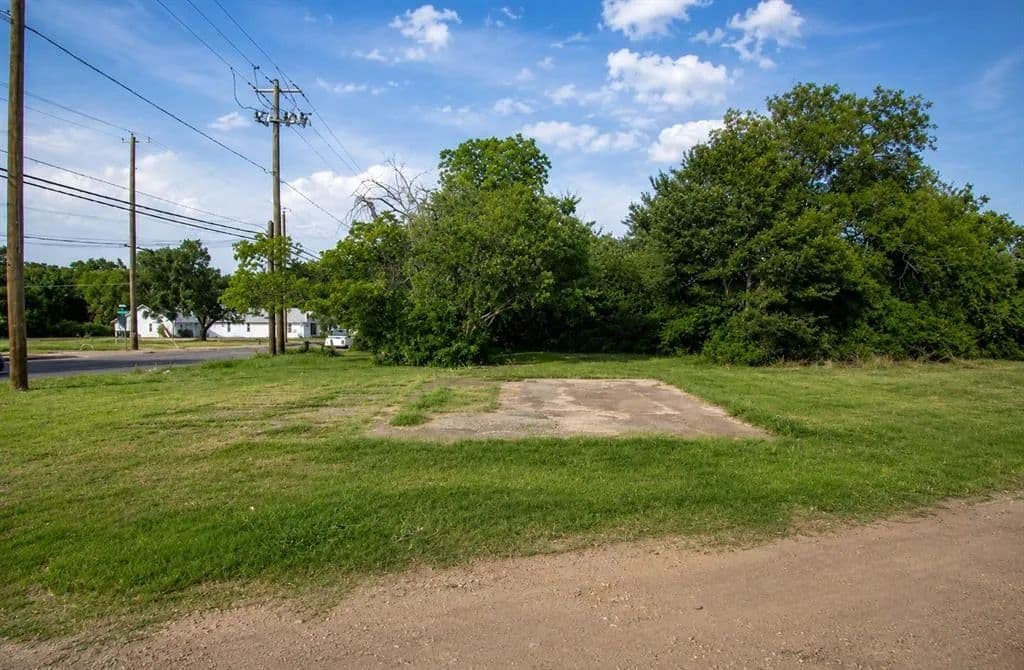 Vacant Land in Dallas - Dallas, Texas, 75216