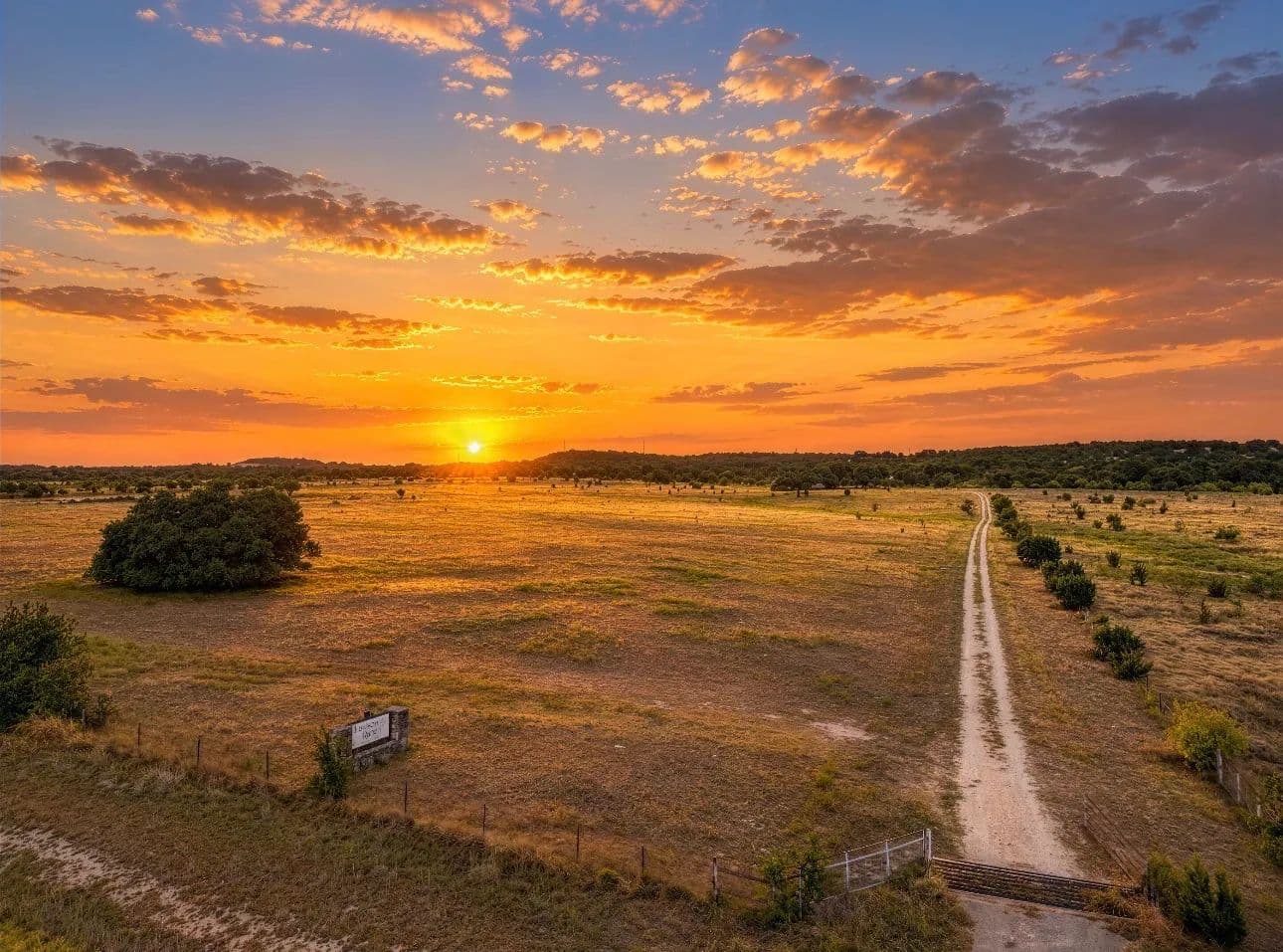 108 Hwy 174 Meridian, Tx-Versatile Property-Great for Many Uses - Meridian, Texas, 76665