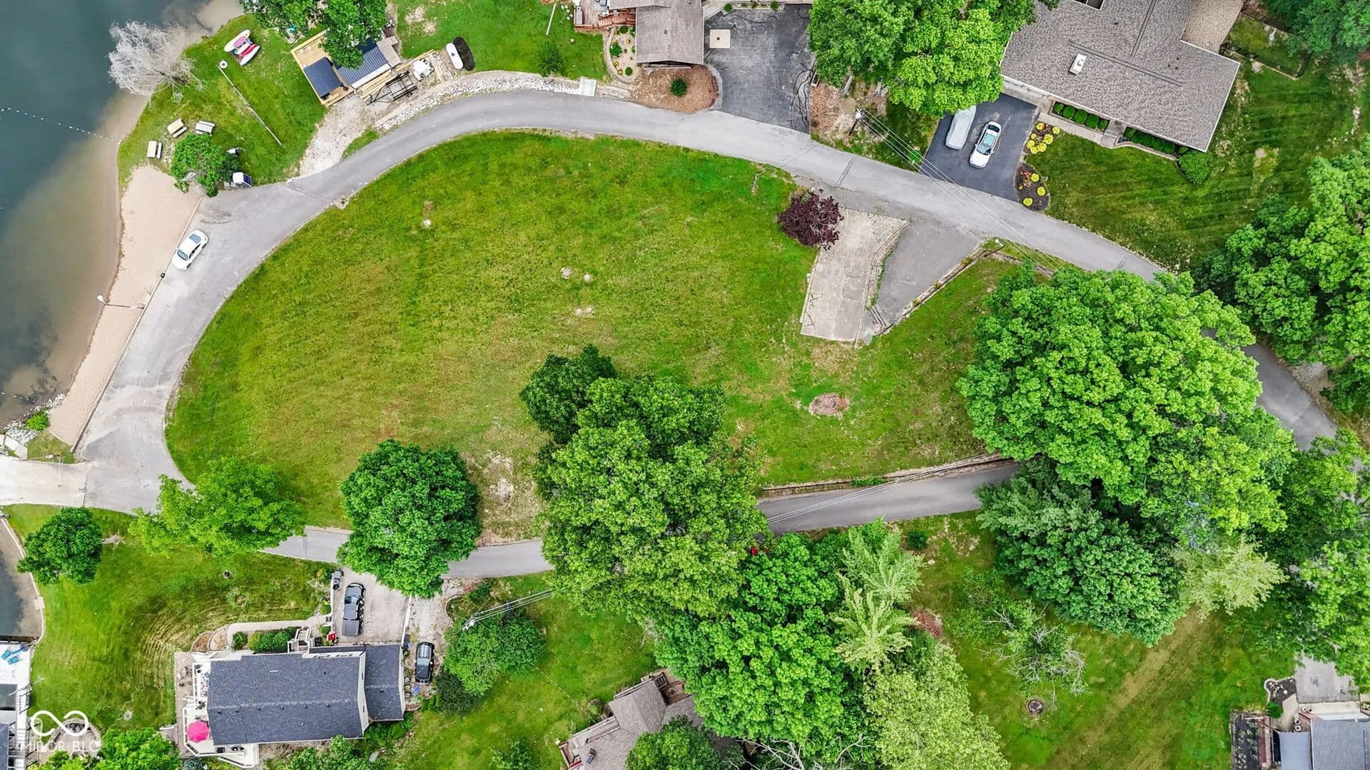 0.85 Acres of Land for Sale in Martinsville, Indiana - Martinsville, Indiana, 46151