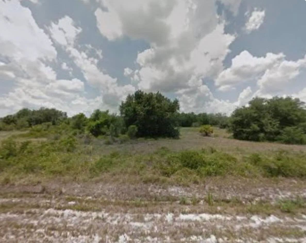 1.09 Acres of Land for Sale in Clewiston, Florida - Clewiston, Florida, 33440